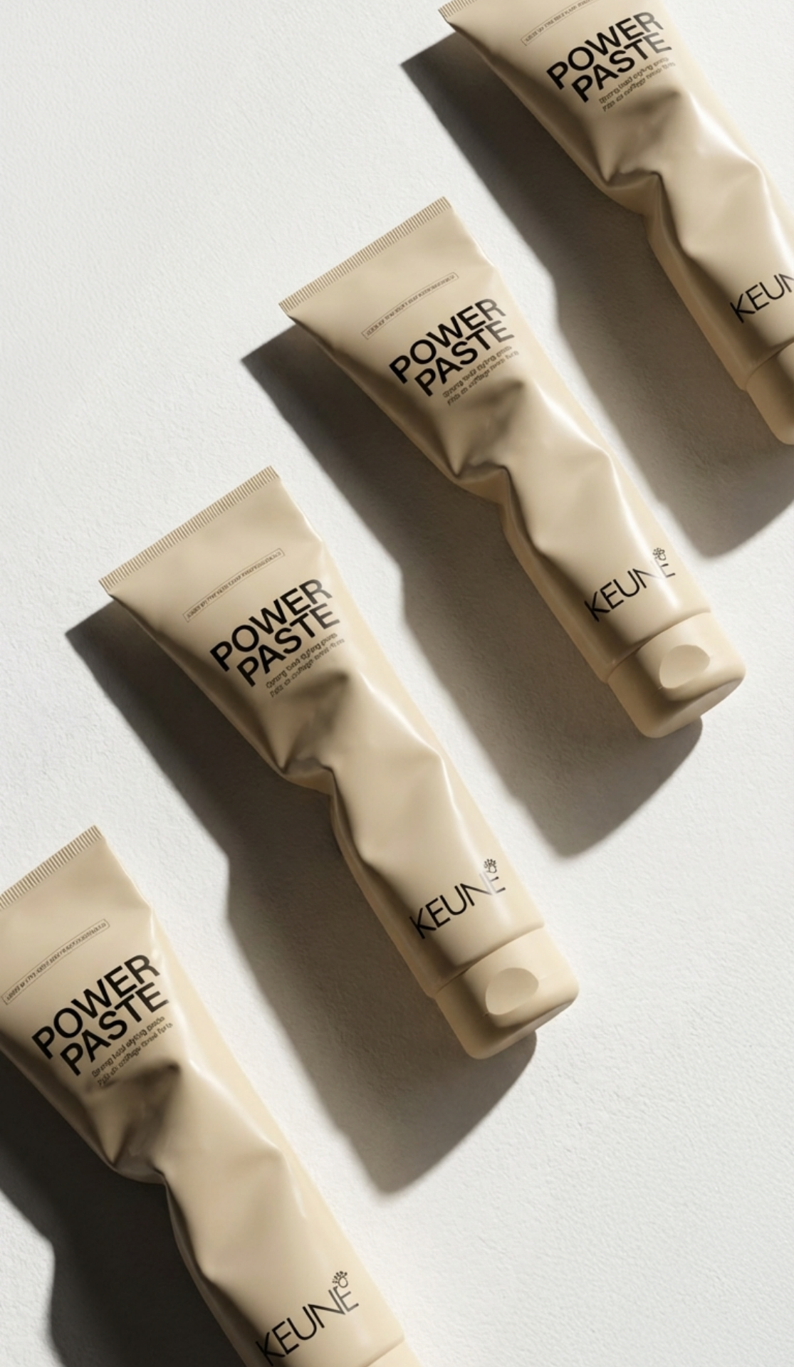 Coiffage homme cheveux courts avec Keune Power Paste, Offre limitée : économise 25 %