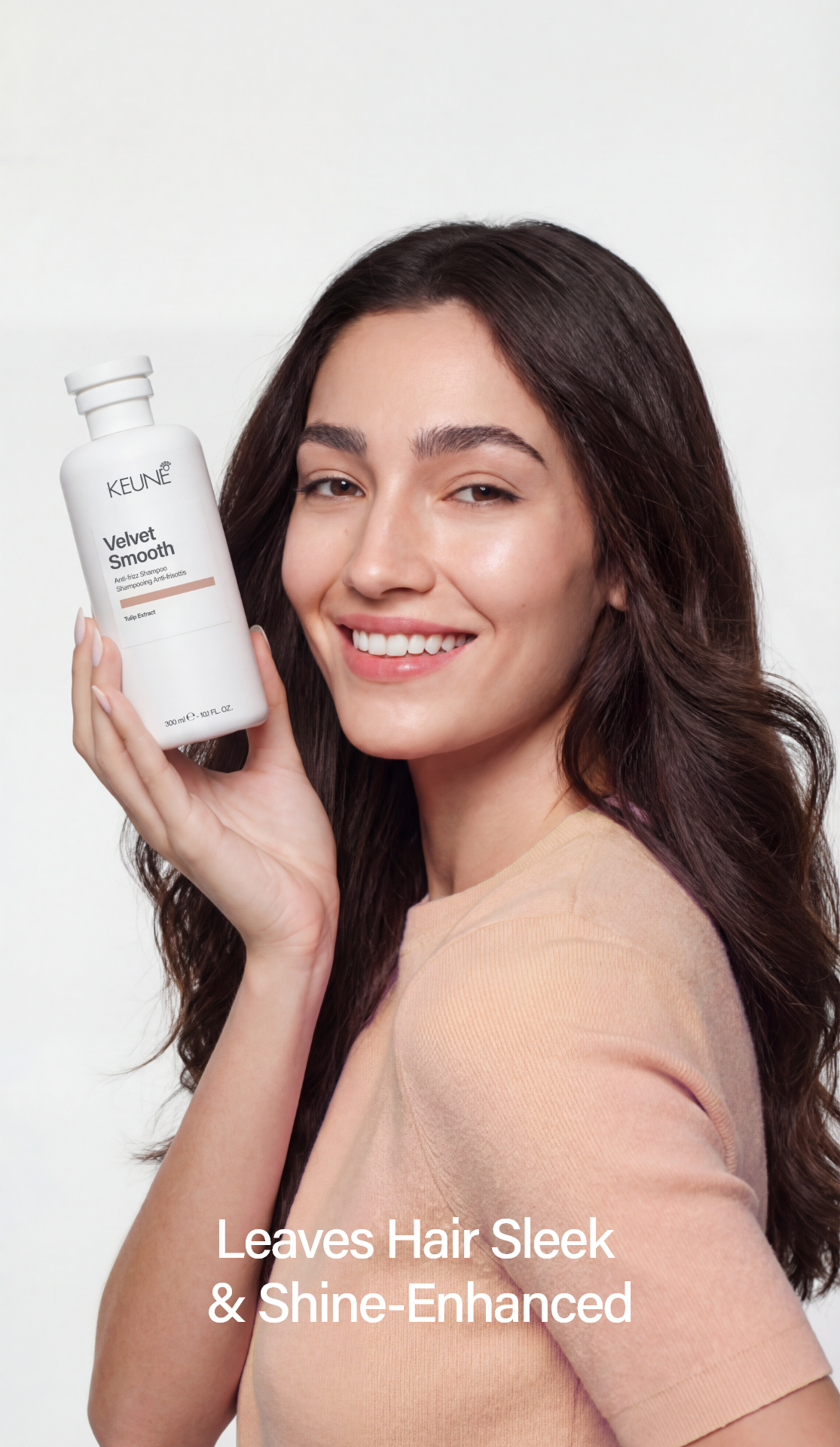 Keune Velvet Smooth Conditioner: Rich in natural antioxidants, this hair product fights frizz and breakage, leaving hair smooth and manageable. 